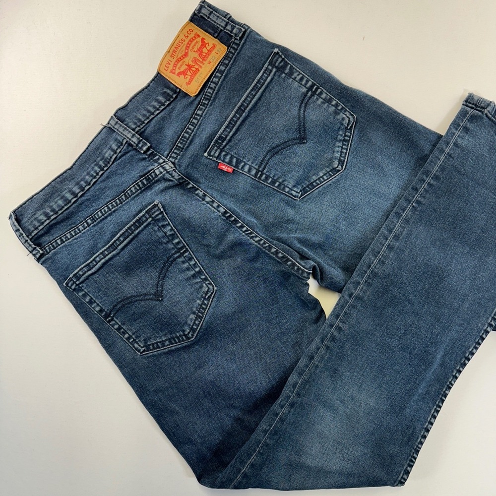 Levi's 511 Slim Fit Jeans 32x32 Blue Medium Wash Denim Casual Streetwear Classic
